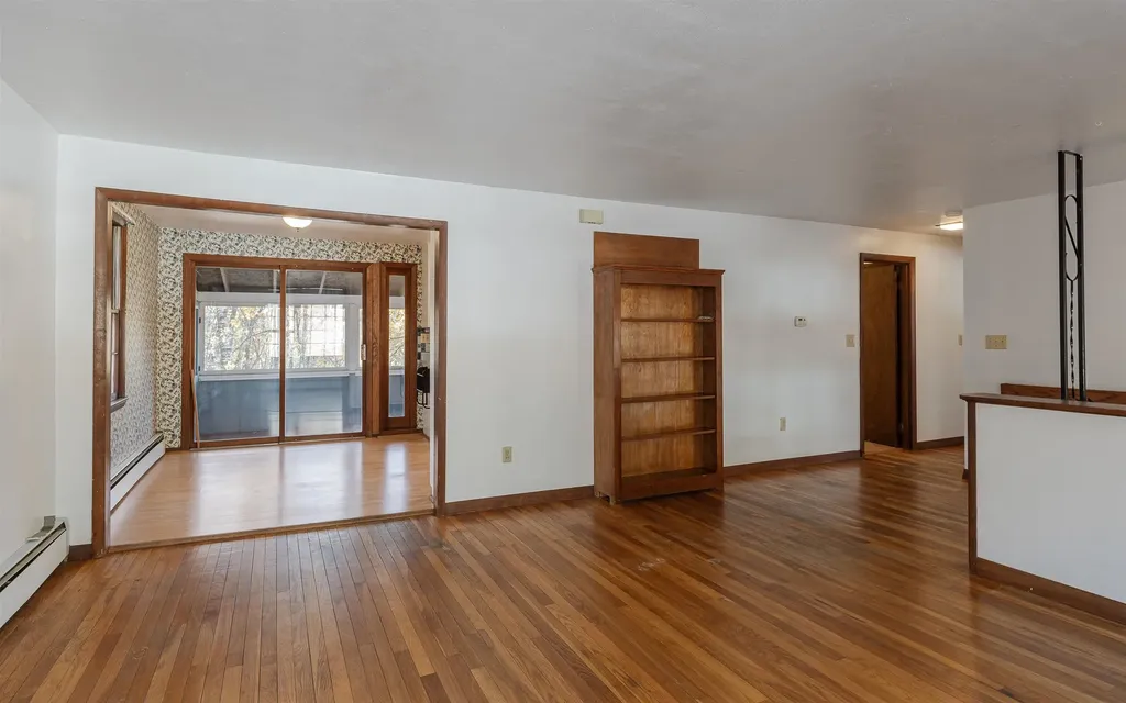 31 Mountain View Road Walpole NH 03609