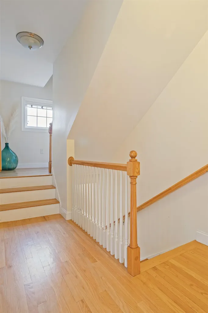 131 Court Street Exeter NH 03833