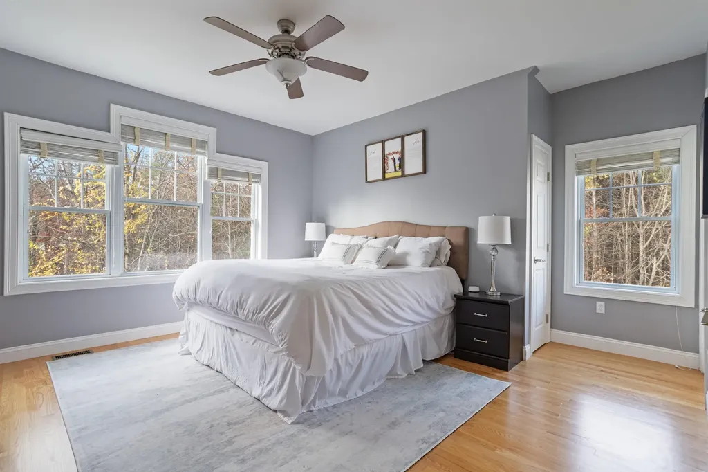 131 Court Street Exeter NH 03833