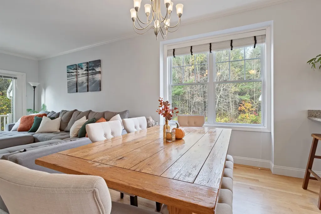 131 Court Street Exeter NH 03833