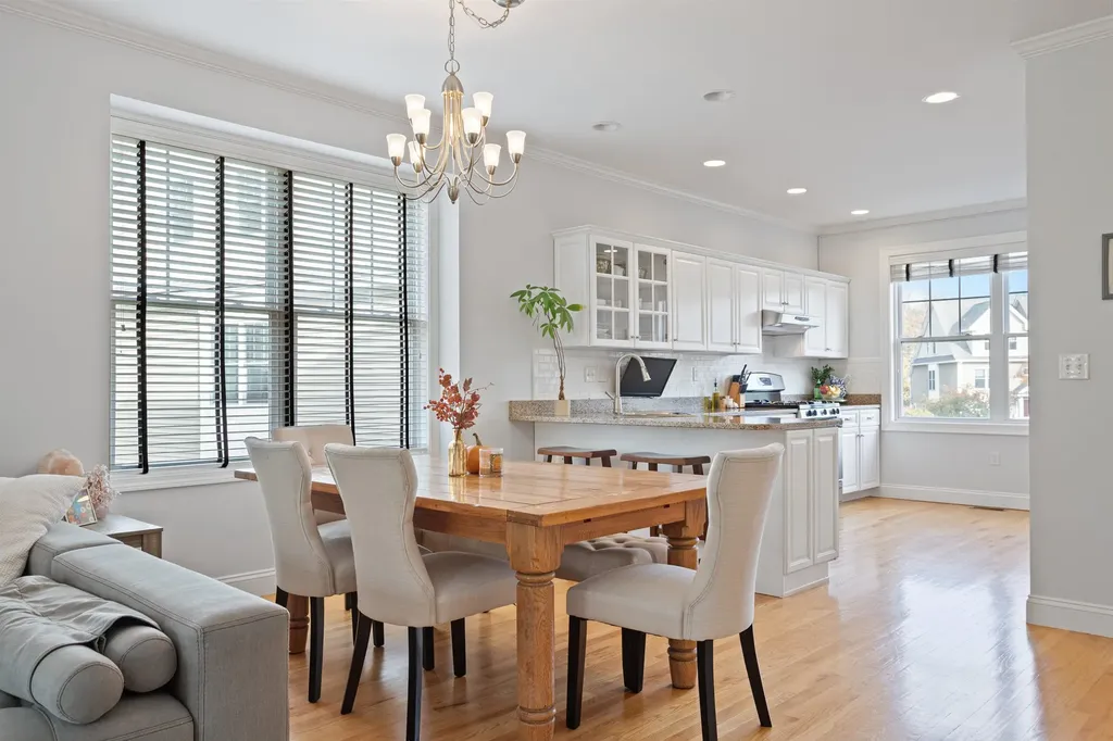 131 Court Street Exeter NH 03833