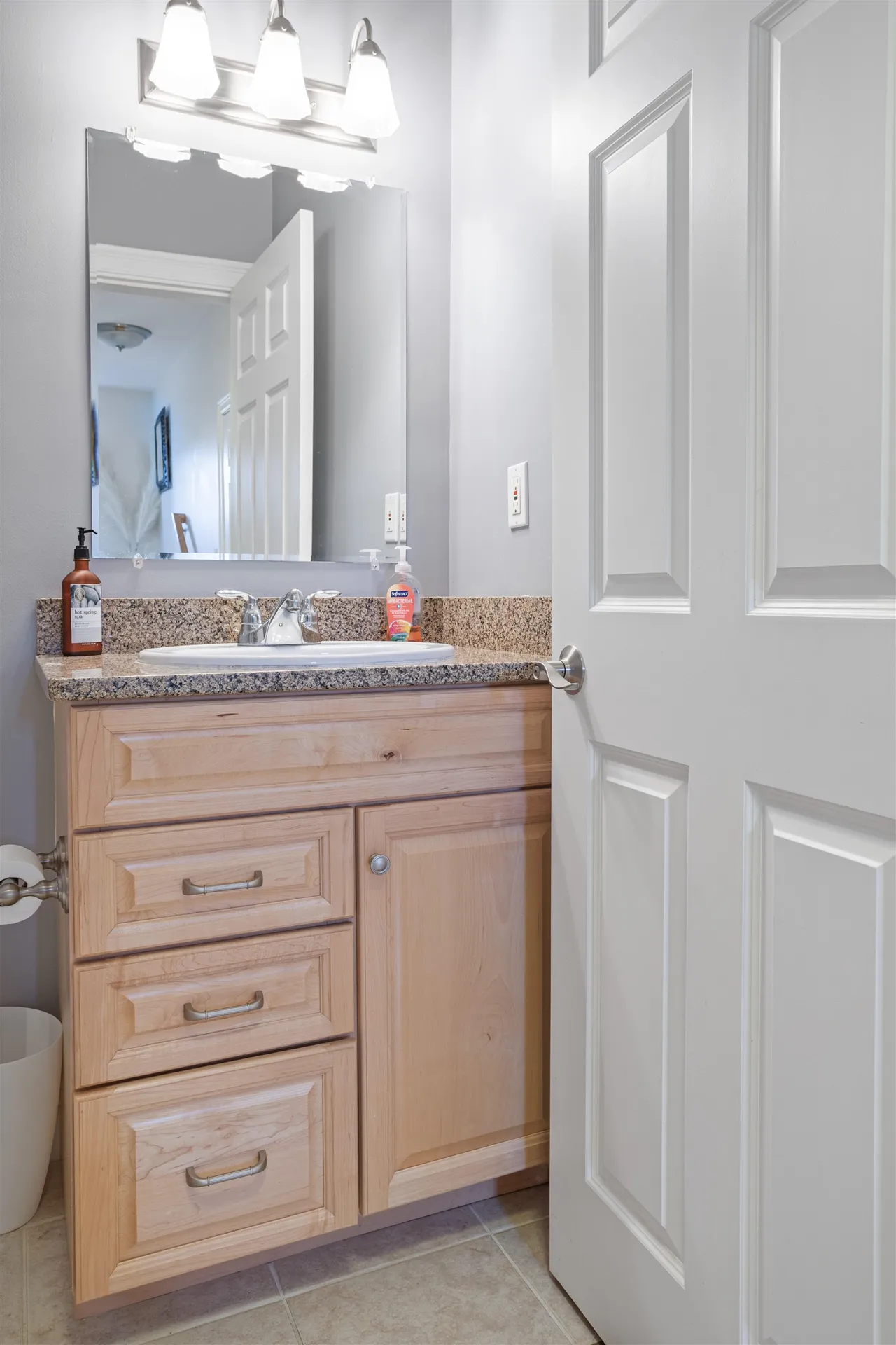 131 Court Street Exeter NH 03833