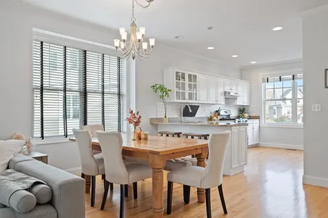 131 Court Street Exeter NH 03833