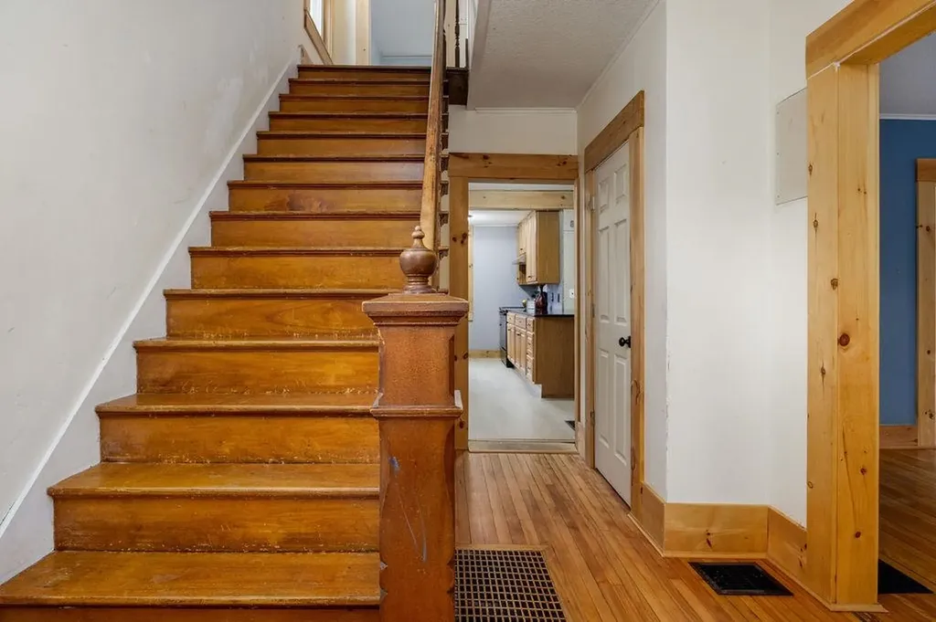 16 Kimball Street Lebanon NH 03766