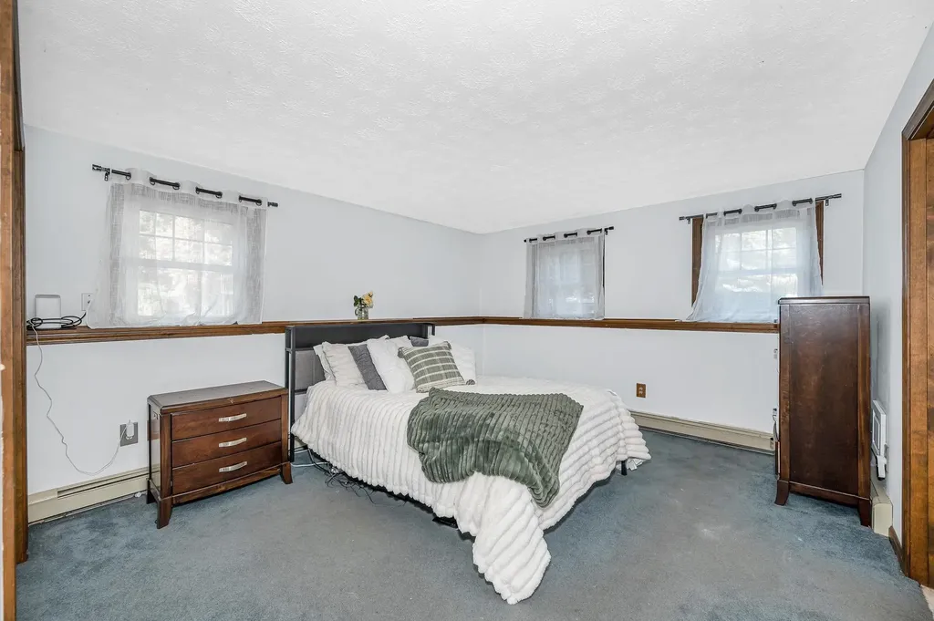 7 Corduroy Road Amherst NH 03031