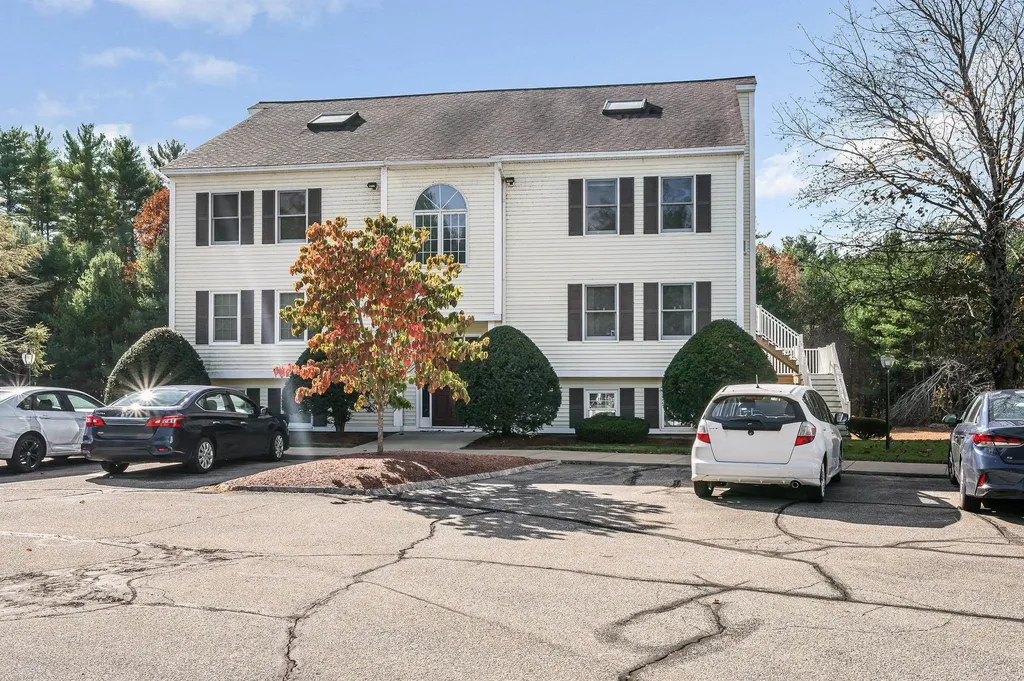 7 Corduroy Road Amherst NH 03031