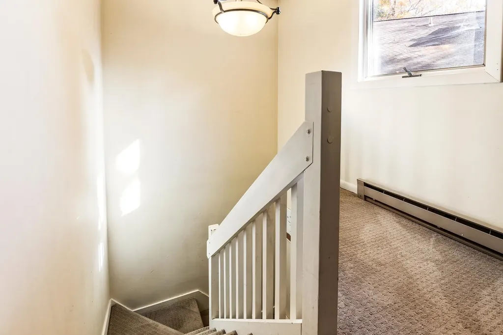 18 Pleasant Drive Grantham NH 03753