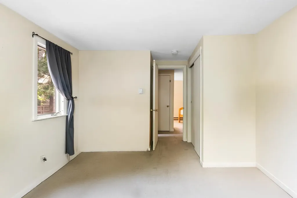 18 Pleasant Drive Grantham NH 03753