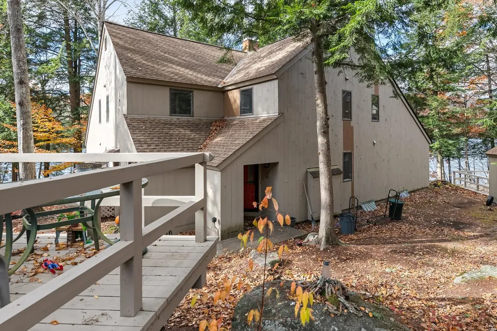 18 Pleasant Drive Grantham NH 03753