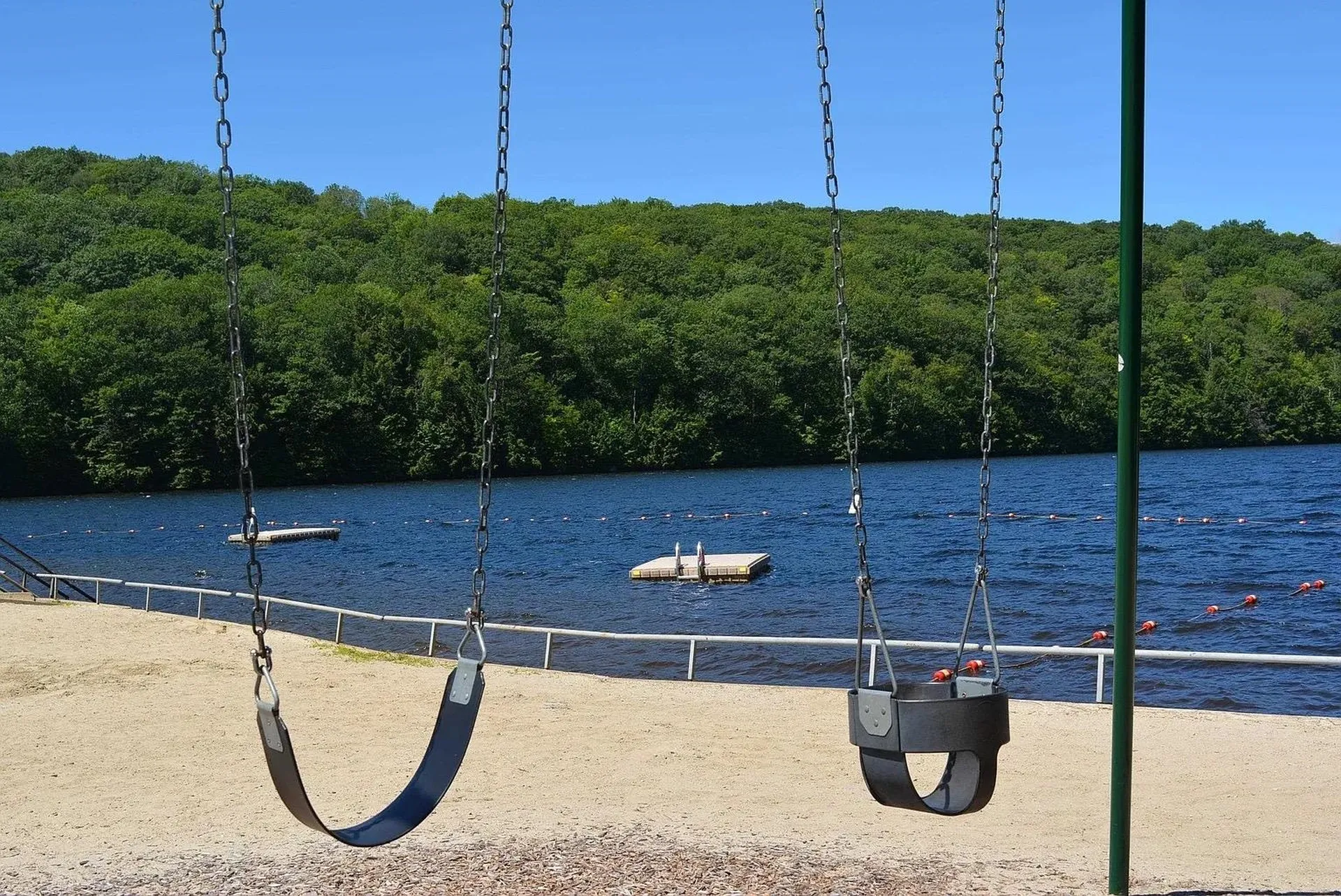 18 Pleasant Drive Grantham NH 03753