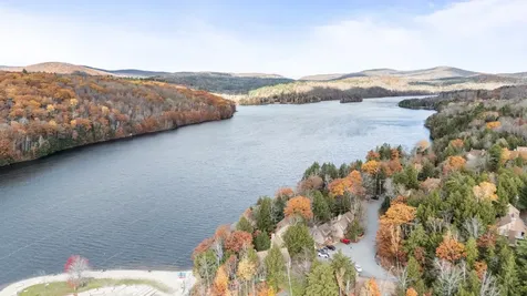 18 Pleasant Drive Grantham NH 03753