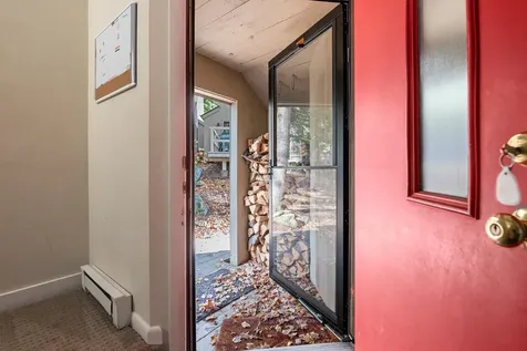 18 Pleasant Drive Grantham NH 03753