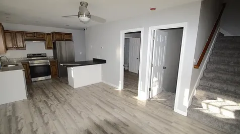 29 High Street Derry NH 03038