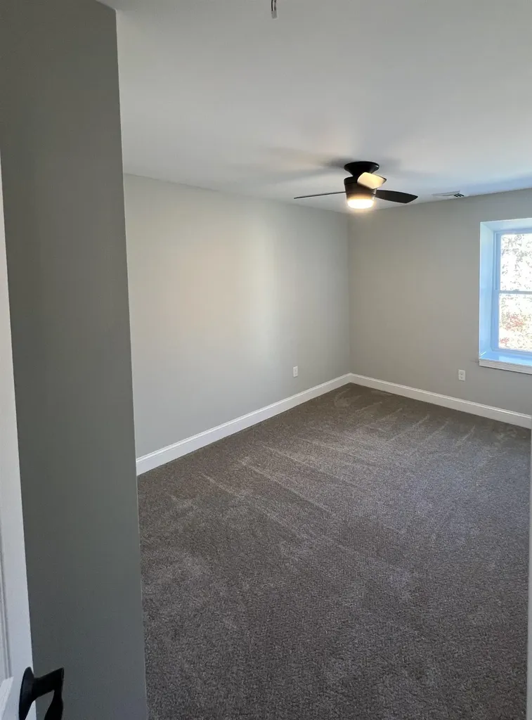 99 Pleasant Street Franklin NH 03235