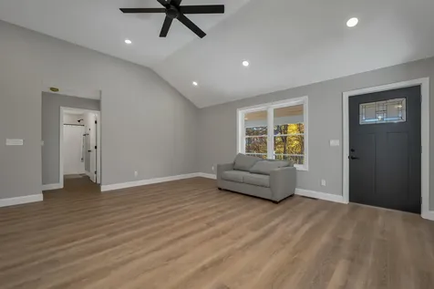 41 Valley Road Tuftonboro NH 03816