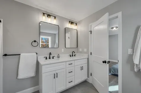 41 Valley Road Tuftonboro NH 03816