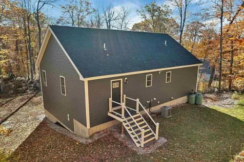 41 Valley Road Tuftonboro NH 03816