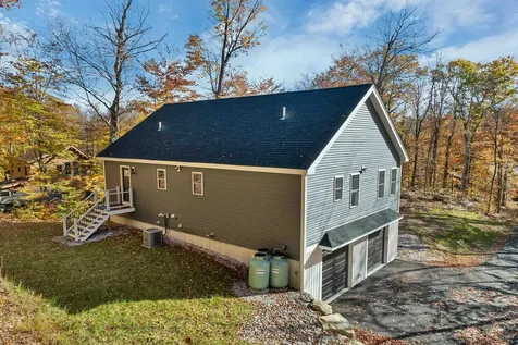 41 Valley Road Tuftonboro NH 03816