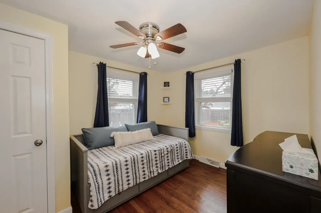 130 E Hobart Street Nashua NH 03060