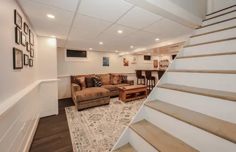 130 E Hobart Street Nashua NH 03060