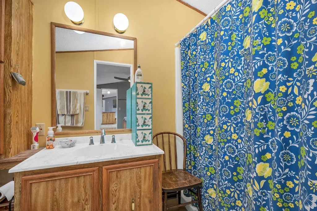 9 Duke Lane Concord NH 03303