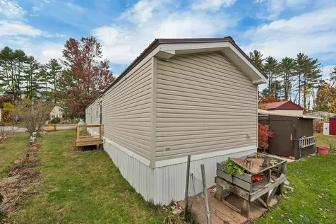 9 Duke Lane Concord NH 03303