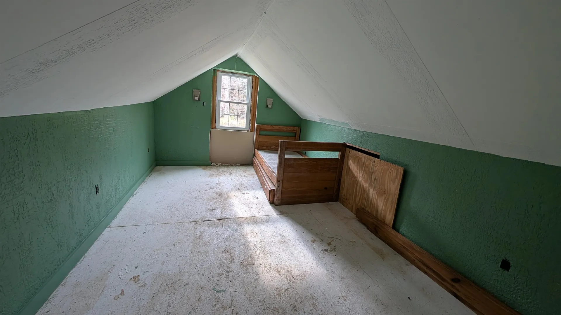 281 Hodgdon Road Weare NH 03281