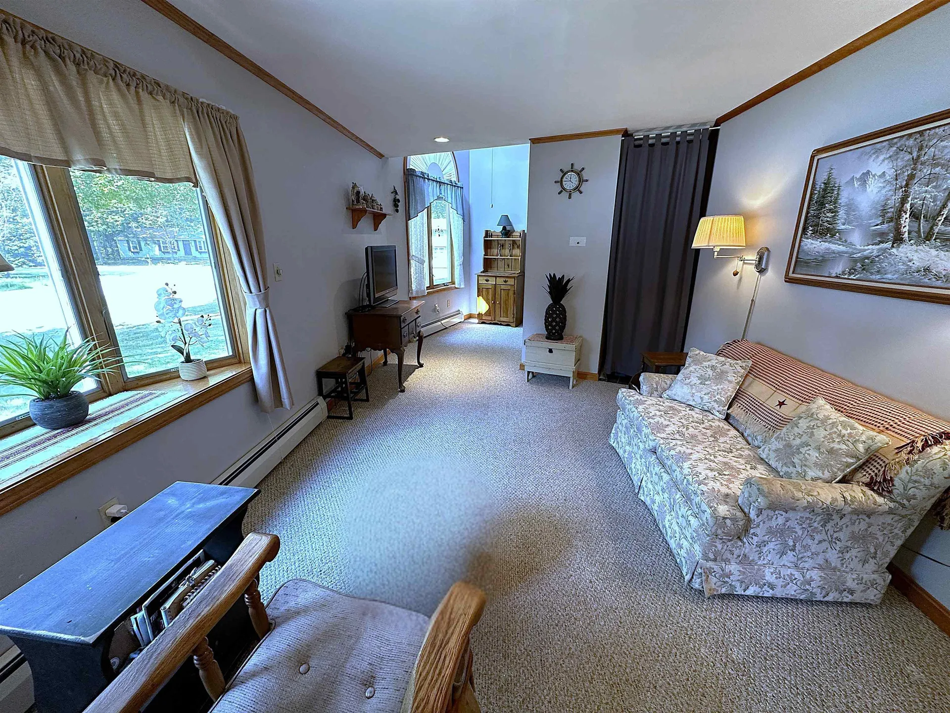 17 Maplewood Avenue Rochester NH 03867