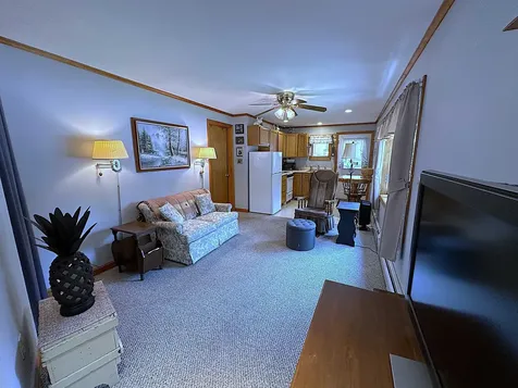 17 Maplewood Avenue Rochester NH 03867