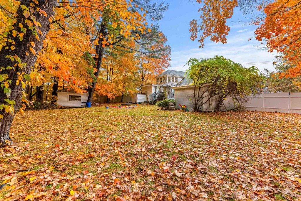 6 Palmer Avenue Plaistow NH 03865