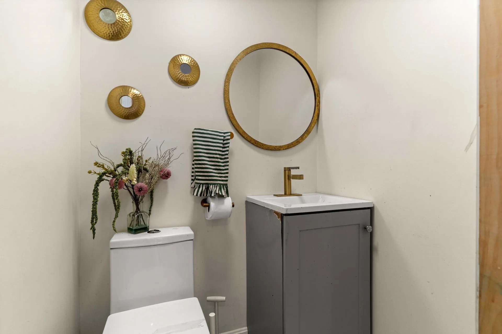 6 Palmer Avenue Plaistow NH 03865