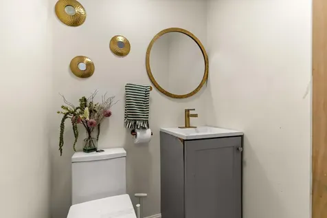 6 Palmer Avenue Plaistow NH 03865