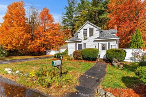 6 Palmer Avenue Plaistow NH 03865