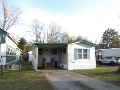 11 Dublin Street Gorham NH 03581