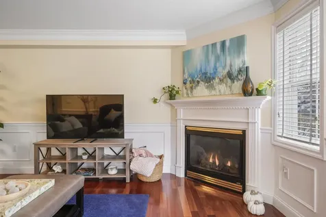 2 Sterling Hill Lane Exeter NH 03833-4866