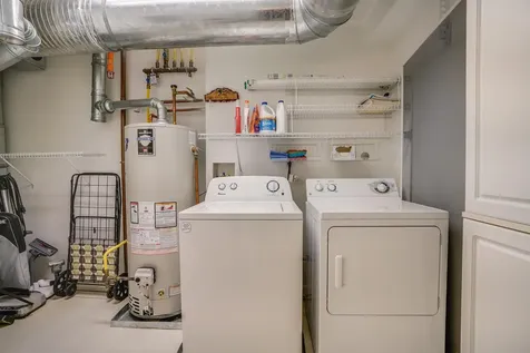 2 Sterling Hill Lane Exeter NH 03833-4866