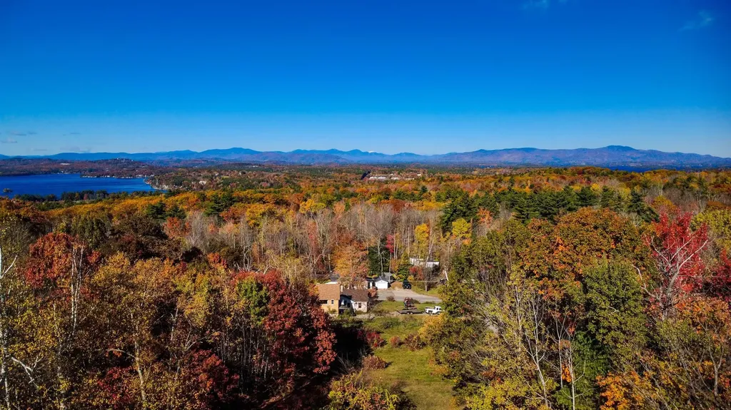 233 Stark Street Gilford NH 03249