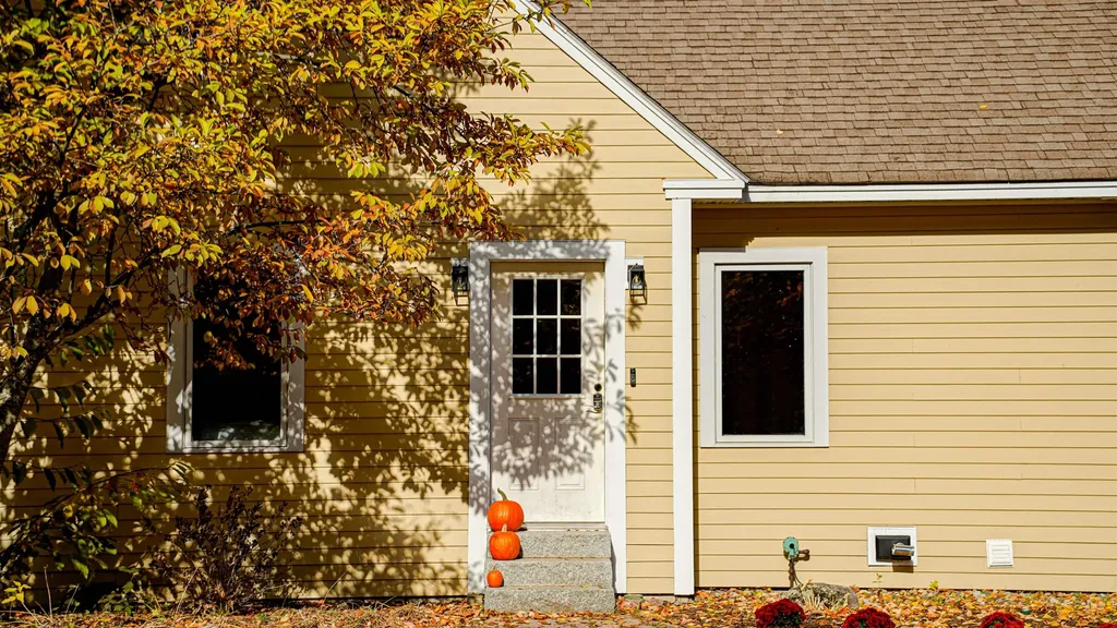 233 Stark Street Gilford NH 03249