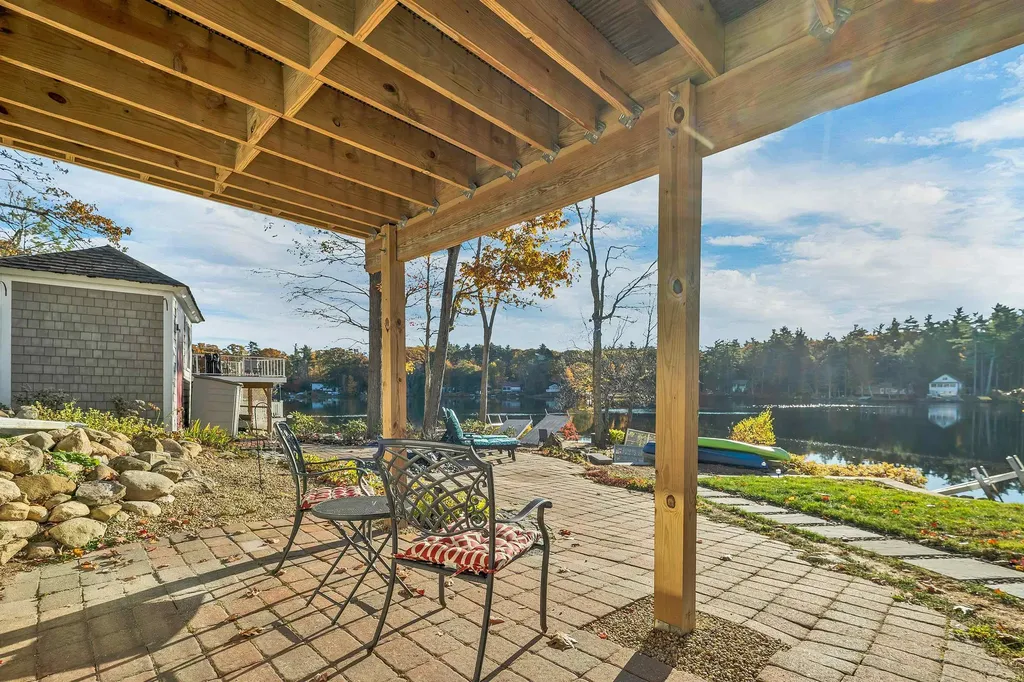 2184 Franklin Pierce Highway Barrington NH 03825