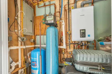 2184 Franklin Pierce Highway Barrington NH 03825