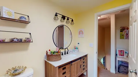 45 Peach Tree Road Auburn NH 03032