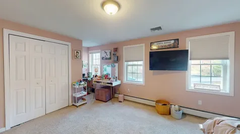 45 Peach Tree Road Auburn NH 03032