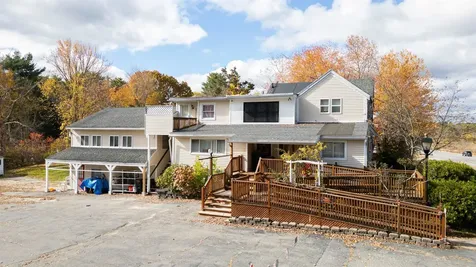 213 Nh-107 Seabrook NH 03874