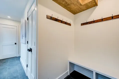 137 Skimobile Road Conway NH 03860