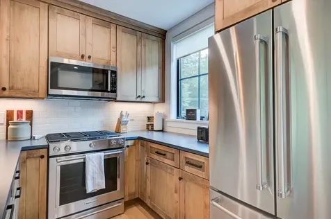 137 Skimobile Road Conway NH 03860