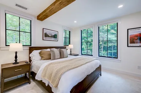 137 Skimobile Road Conway NH 03860