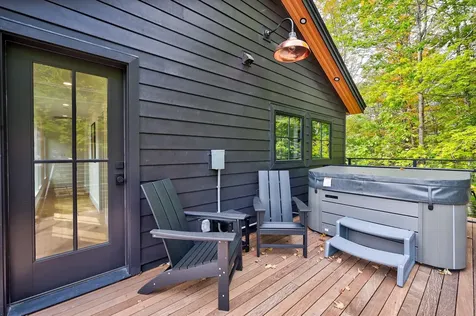 137 Skimobile Road Conway NH 03860