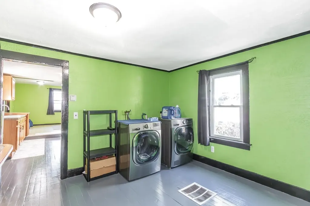 68 Jarvis Street Windsor VT 05089