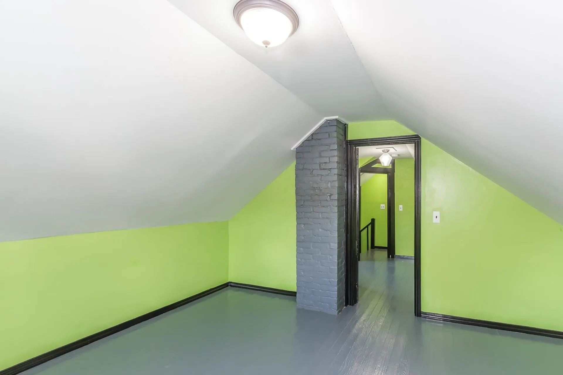 68 Jarvis Street Windsor VT 05089