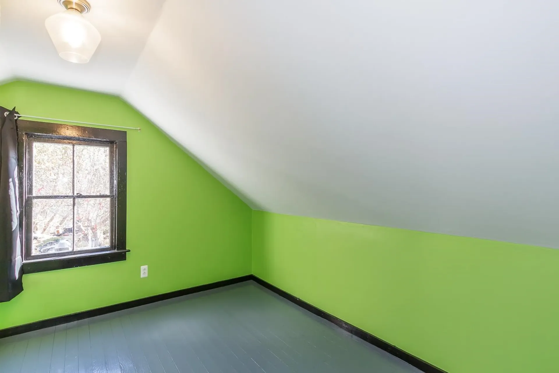 68 Jarvis Street Windsor VT 05089